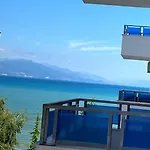 Apartment Treis 2 *